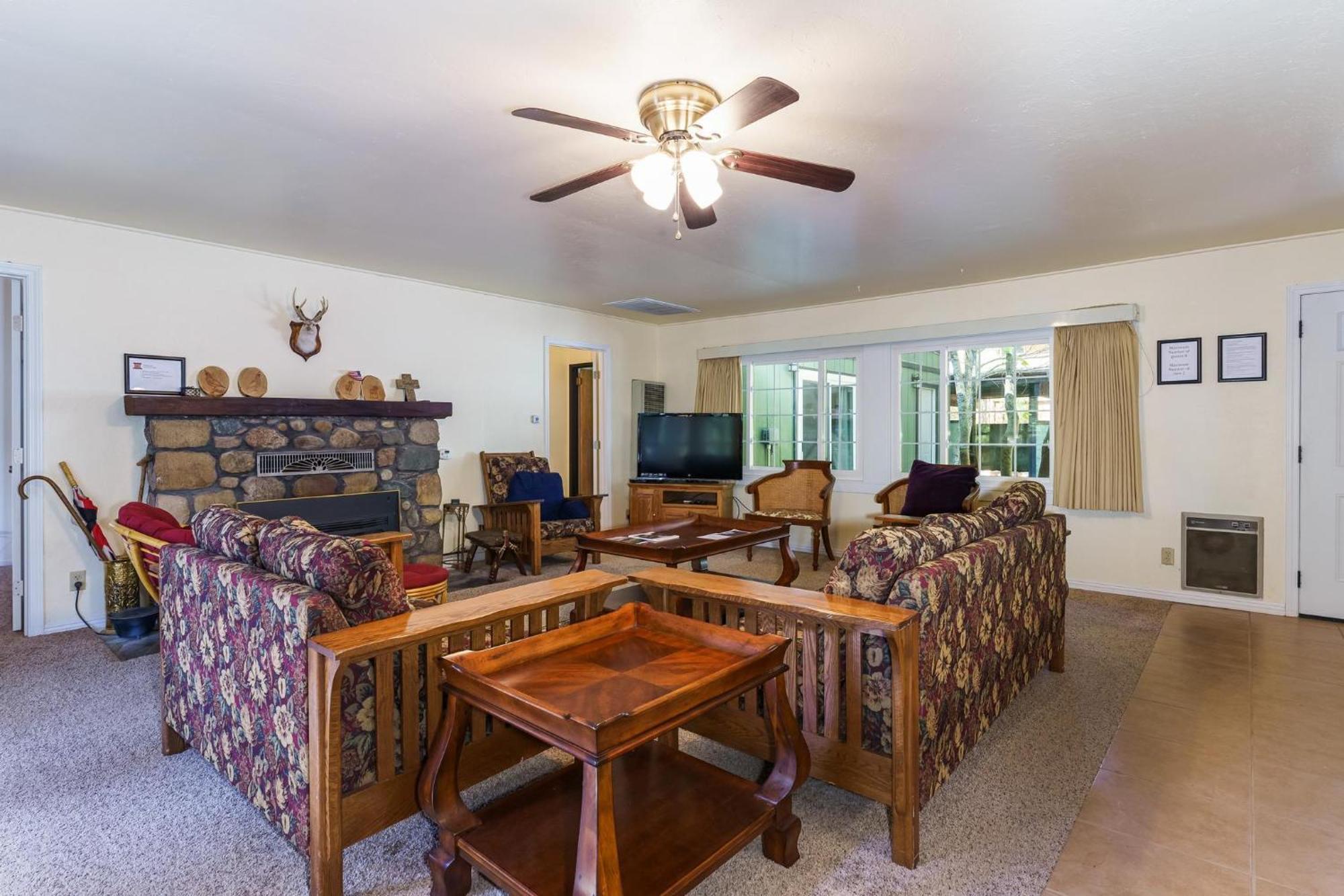 Cedar Nest Villa *