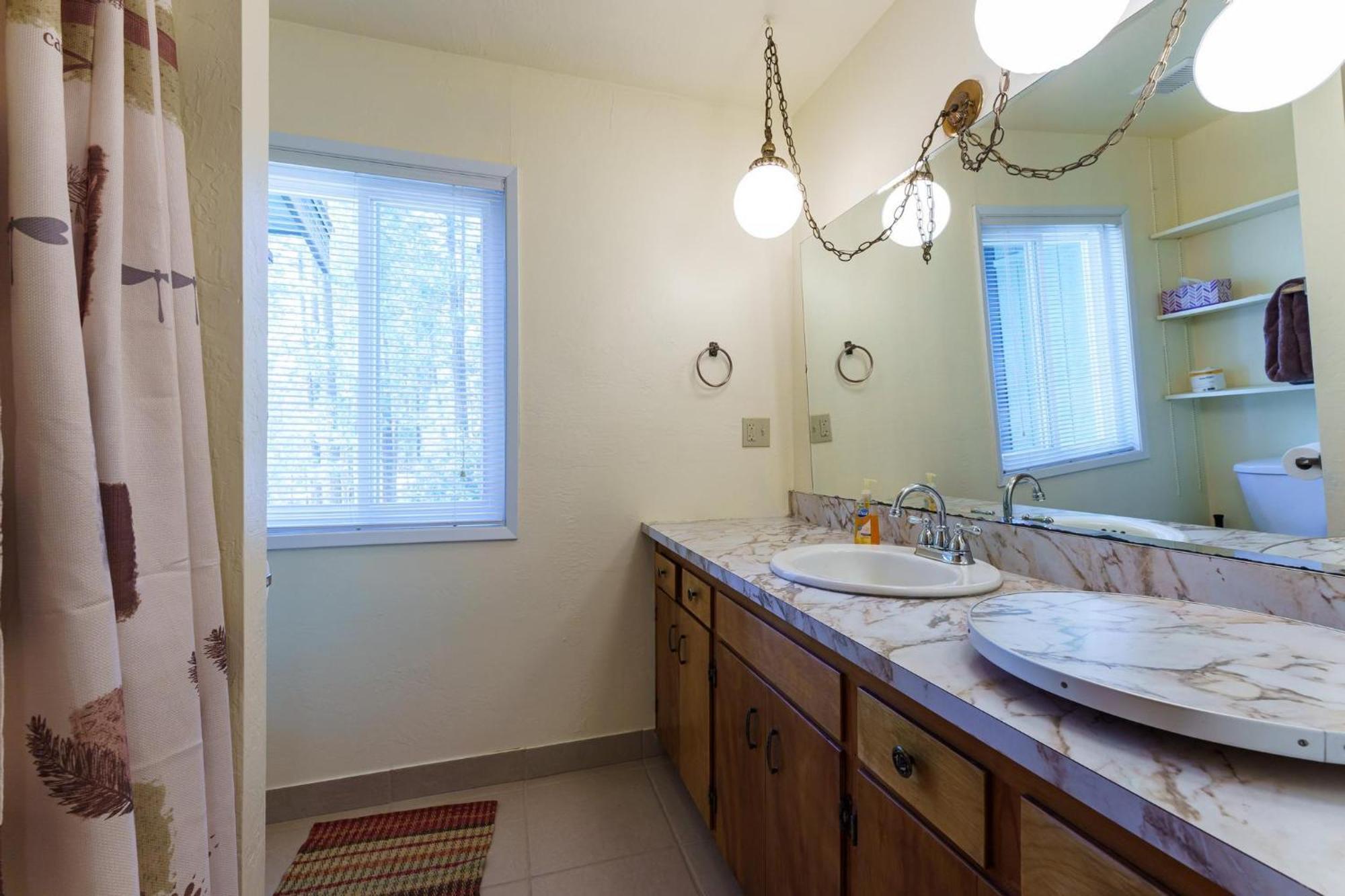Cedar Nest Villa *