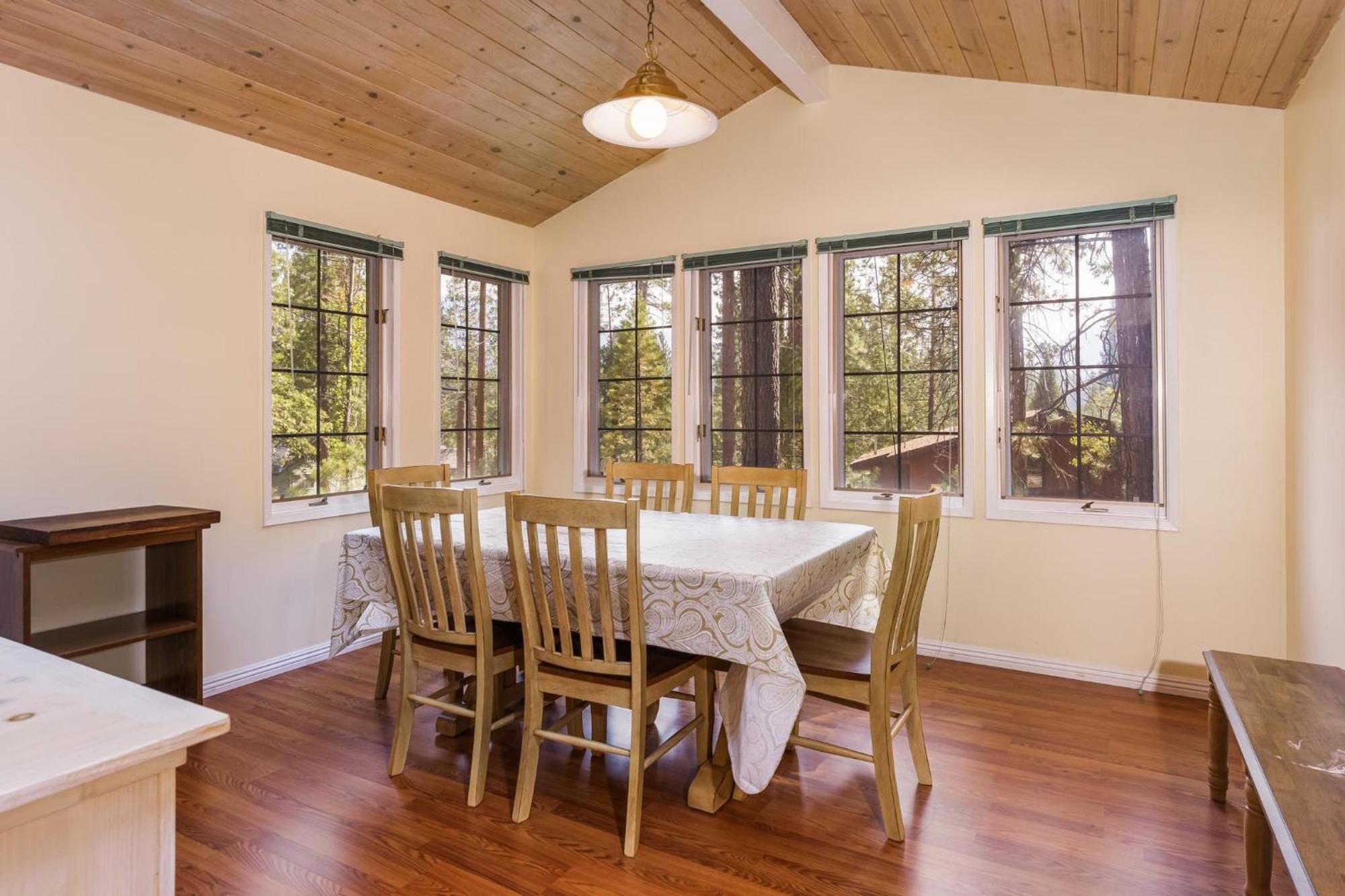 Cedar Nest Villa *