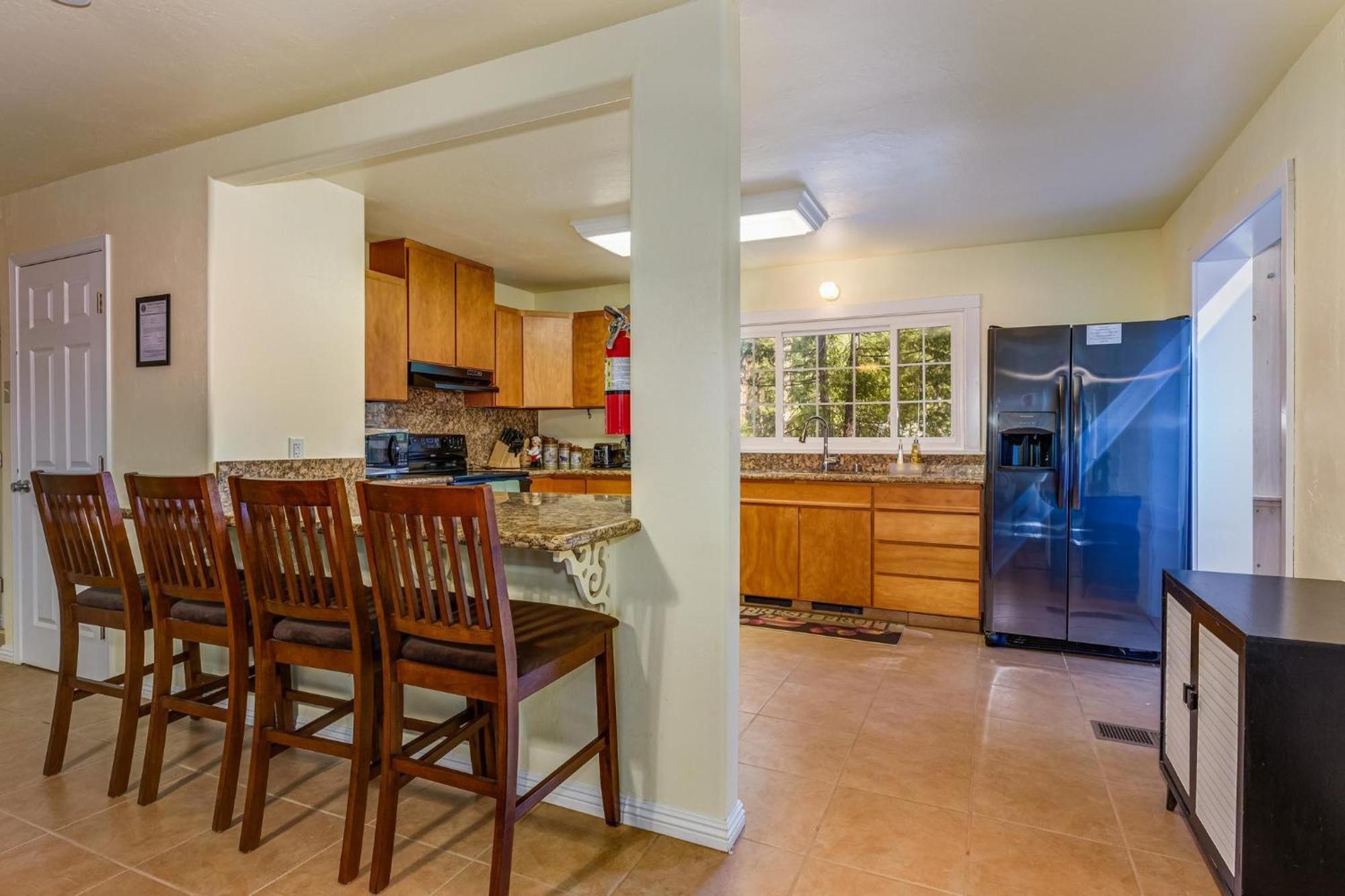 Cedar Nest Villa Wawona